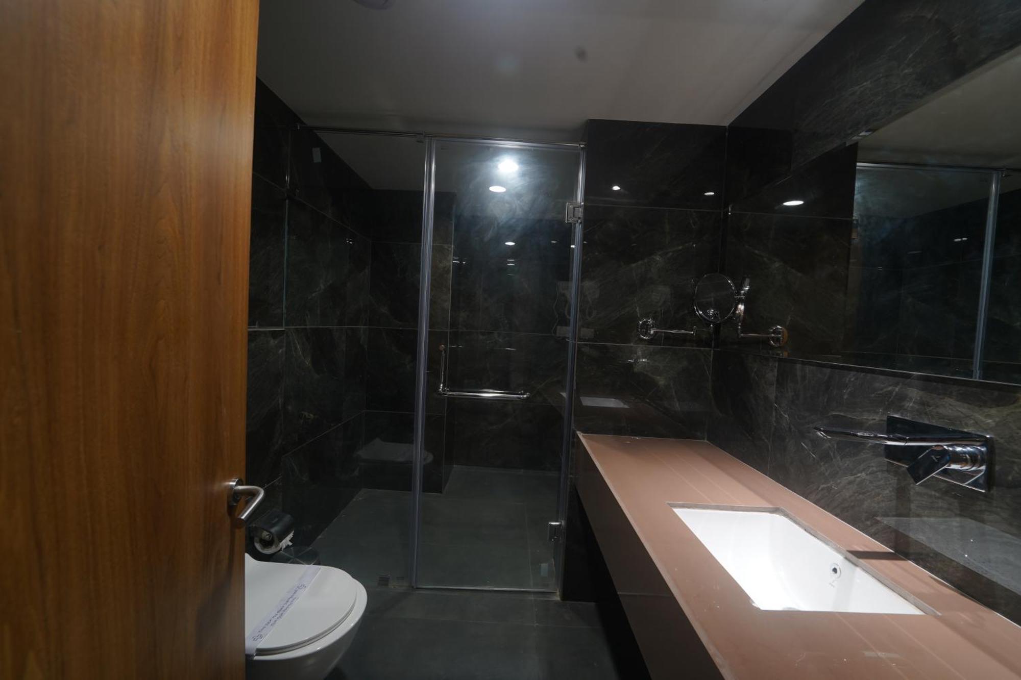 Hotel Stature Inn Kevadia Dış mekan fotoğraf